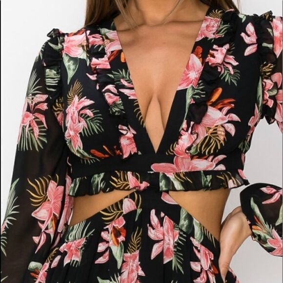 Black Floral Chiffon Ruffle Dress - Picture 5 of 6